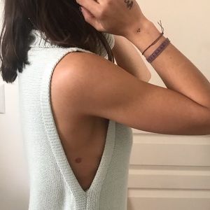mint sleeveless sweater